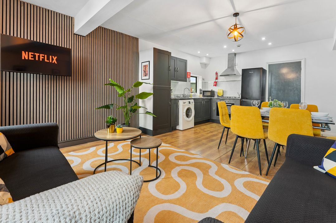 The Craftsman Birmingham City Apartment