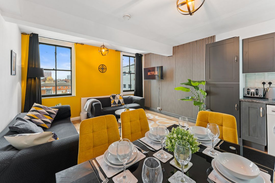 The Craftsman Birmingham City Apartment