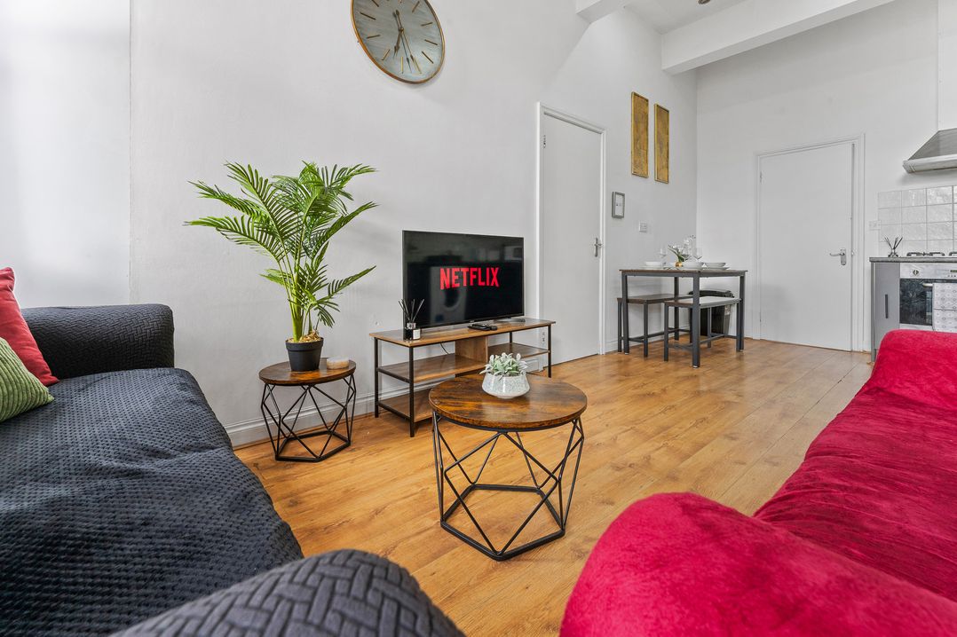 The Goldsmith Birmingham City Apartment