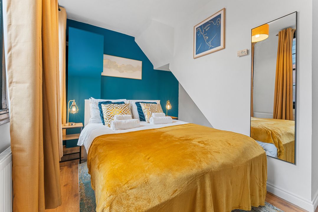 The Goldsmith Birmingham City Apartment