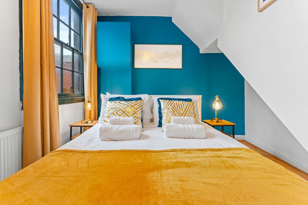 The Goldsmith Birmingham City Apartment