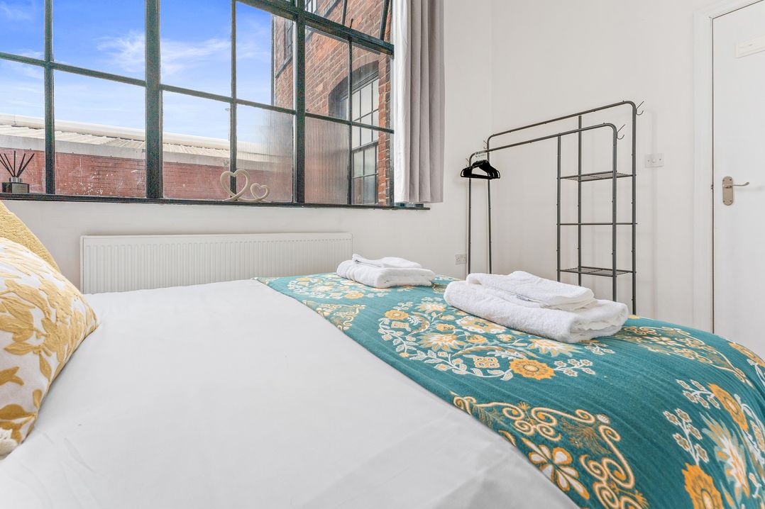 The Goldsmith Birmingham City Apartment