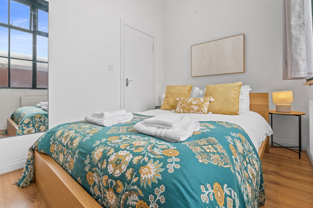 The Goldsmith Birmingham City Apartment