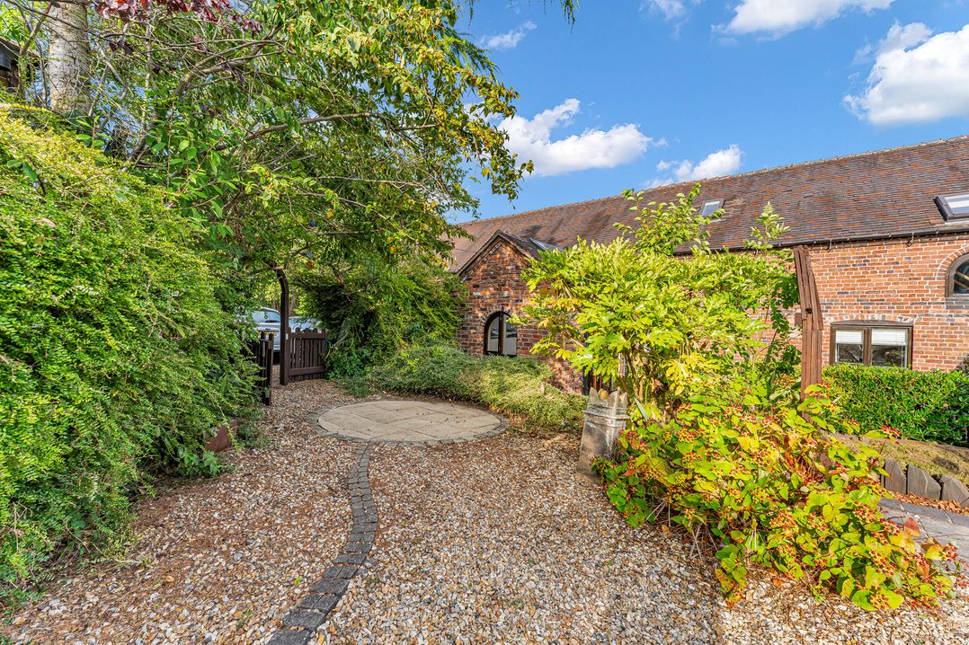 Oxhay Barn