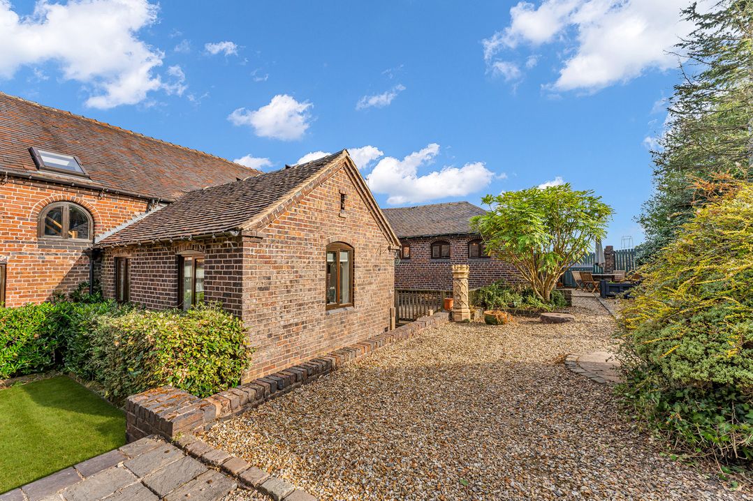 Oxhay Barn