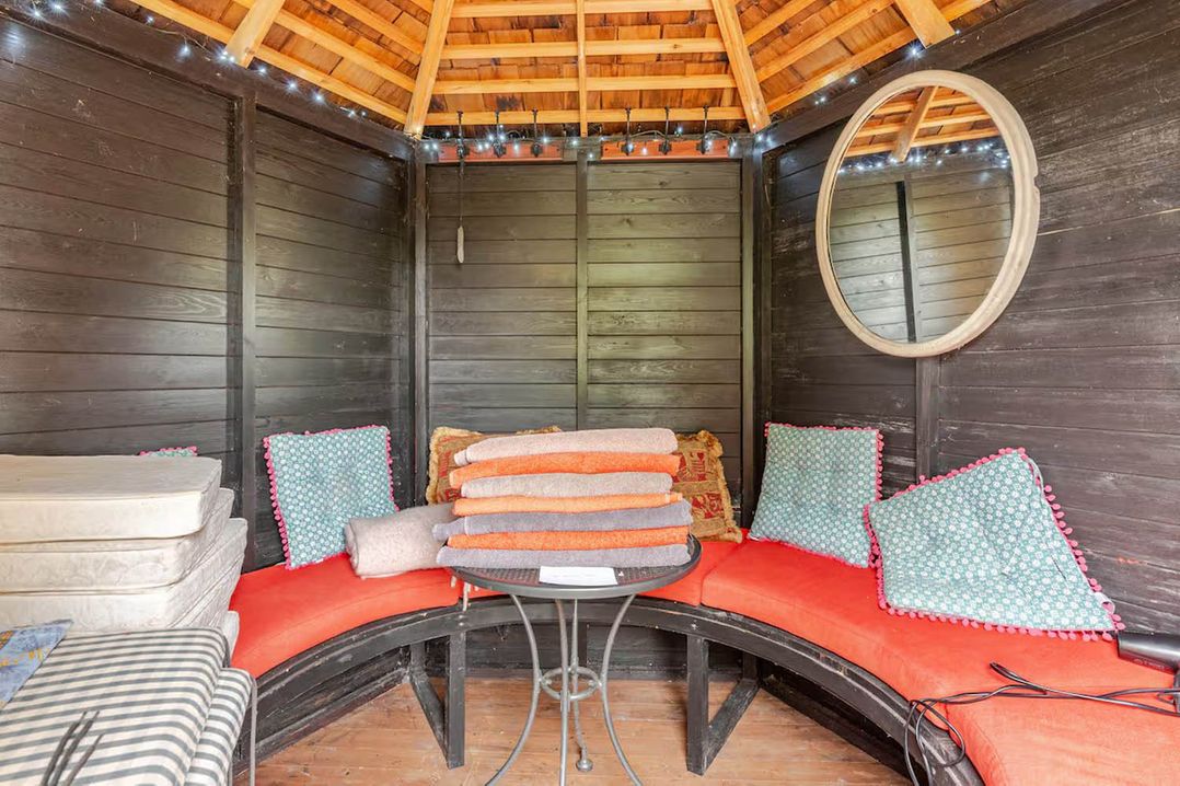 Dowgill 3Bed Barn Sleeps 7 Hot Tub Parking