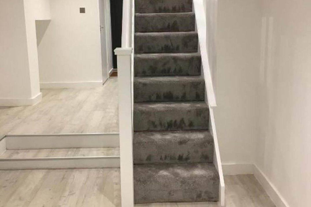 Family Friendly Apt Sleeps 6  Station Close
