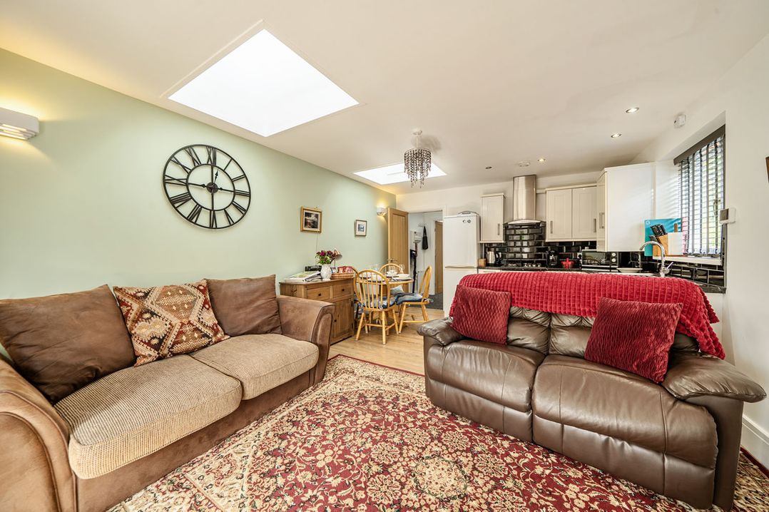 Cozy Cottage sleeps 4 in Barton upon Humber