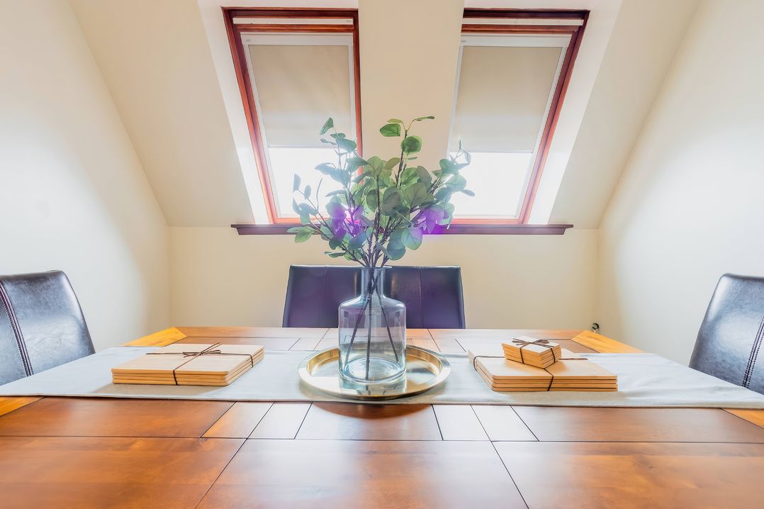 Apartment Sleeps 5 with Parking
