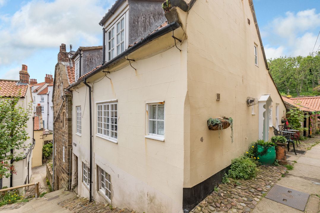 Brincliffe Cottage