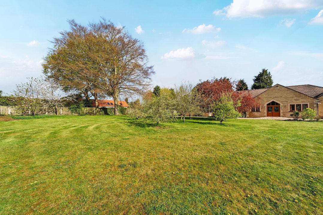 Manor House