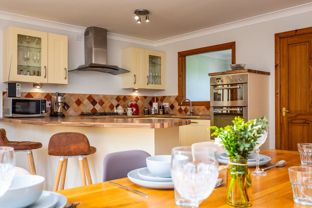 Broadleaf Lodge