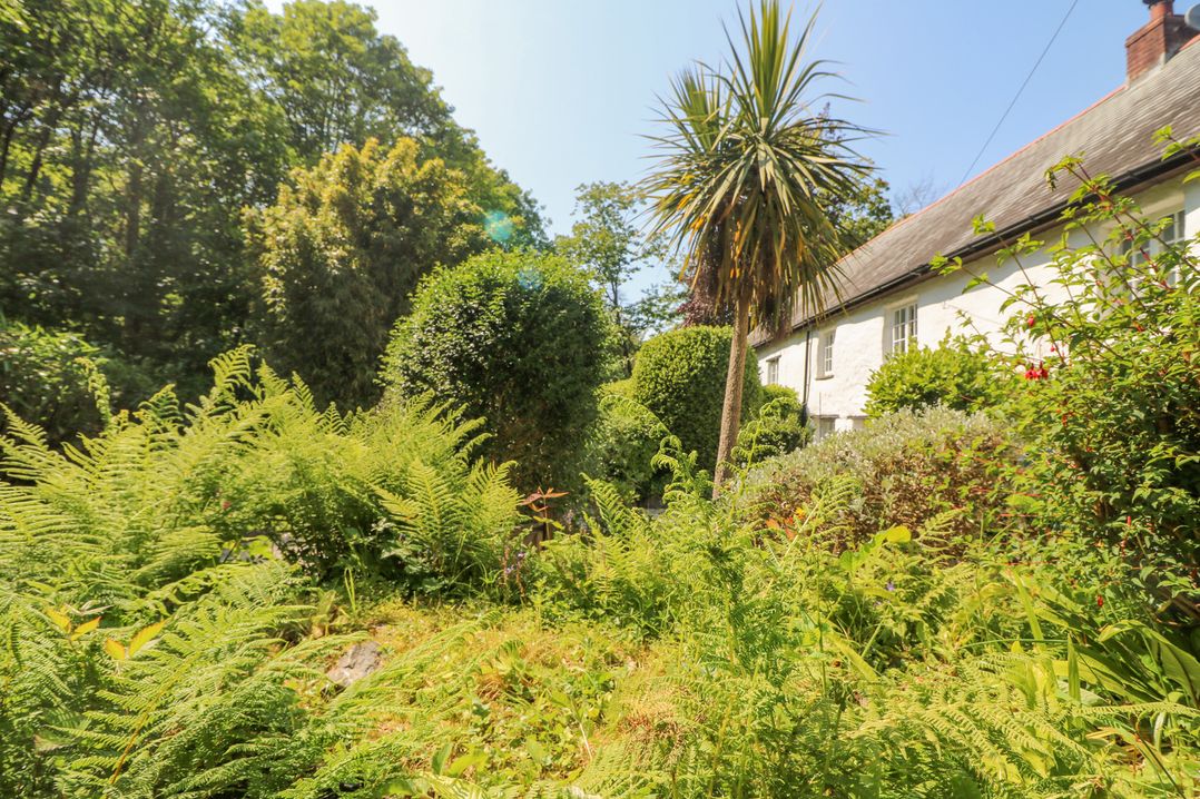 2 Rose Cottages
