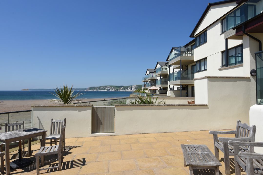 24 Burgh Island Causeway