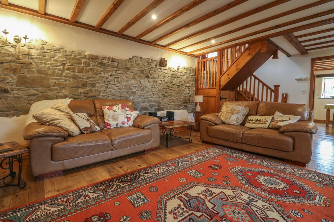 Post House