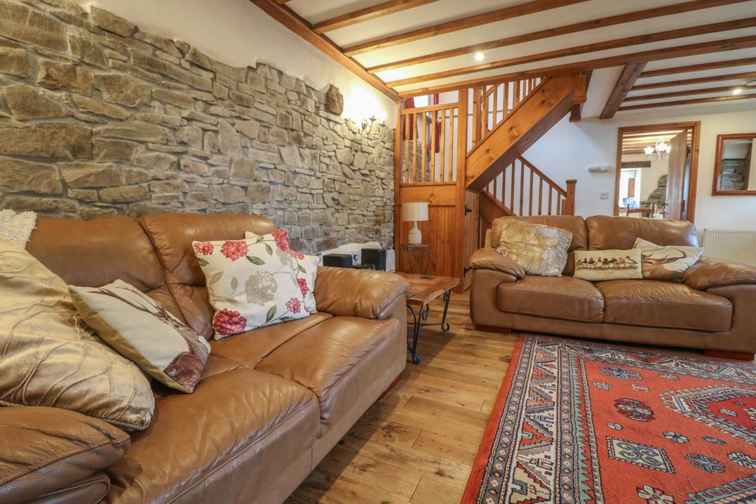 Post House