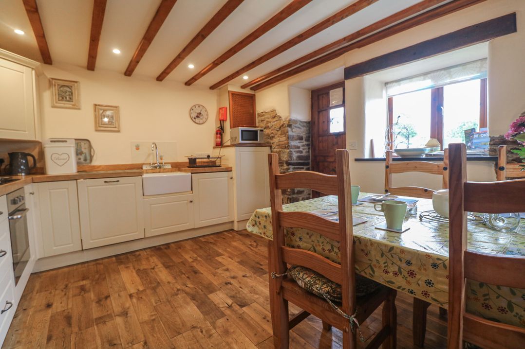Post House