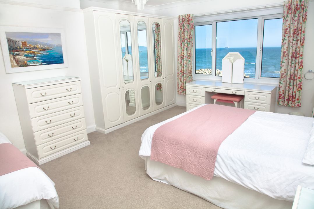 Weymouth Bay Apartment C