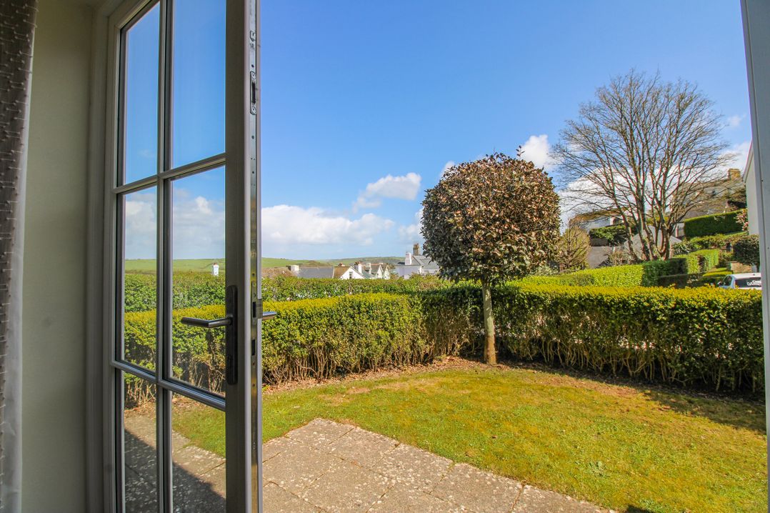 3 Combehaven