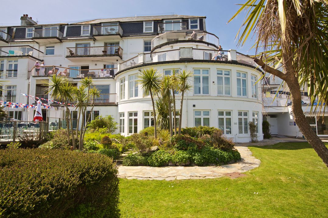 4 The Salcombe