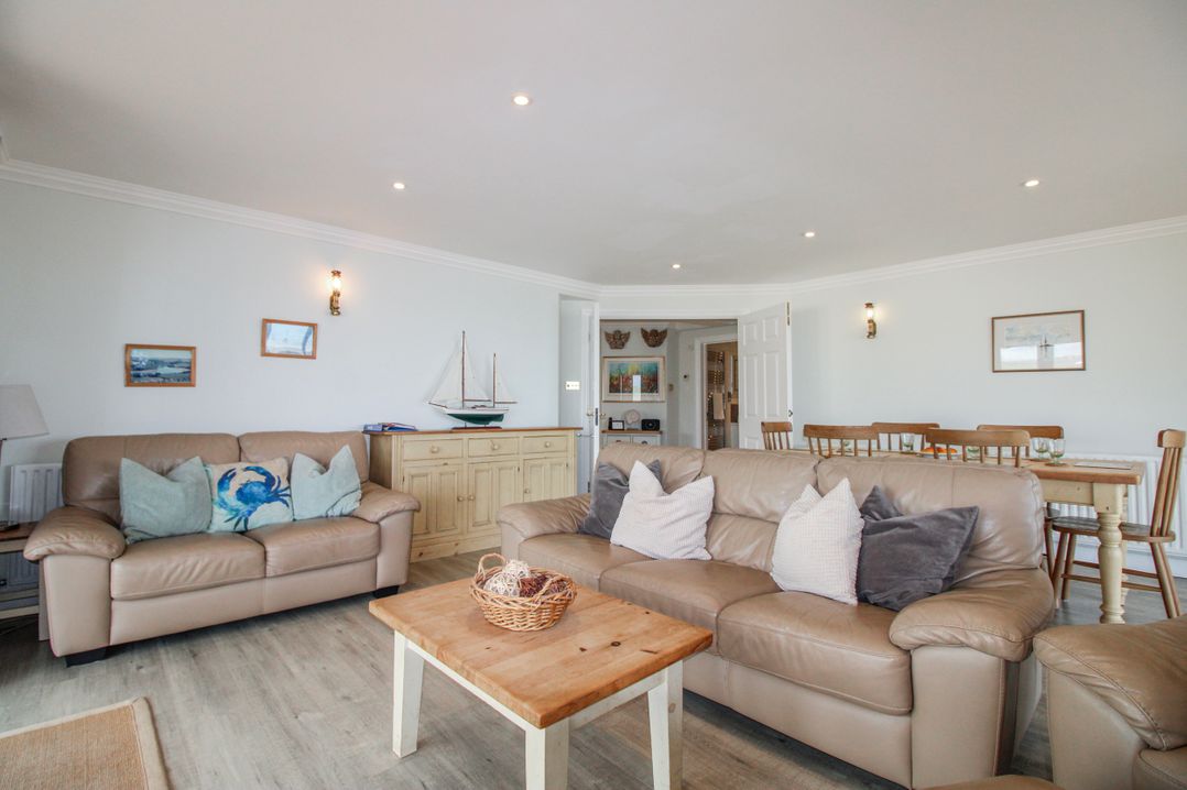 7 Thurlestone Rock