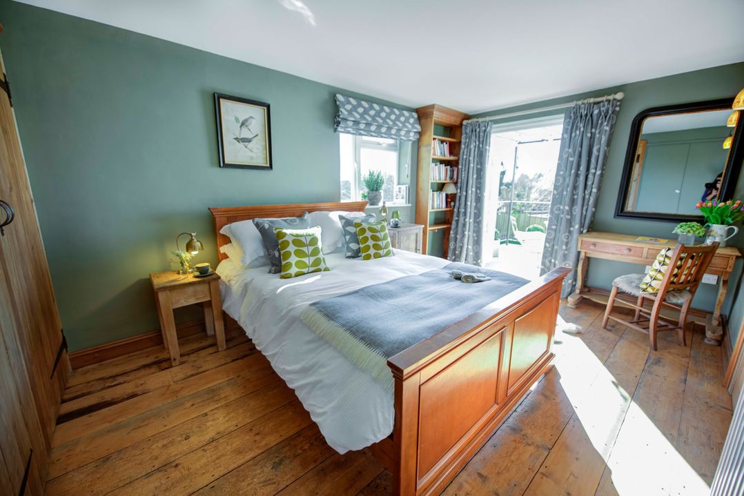 Bath House in Aller, Somerset | Cottages & Lodges