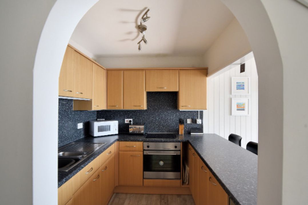 9 Bay View Court
