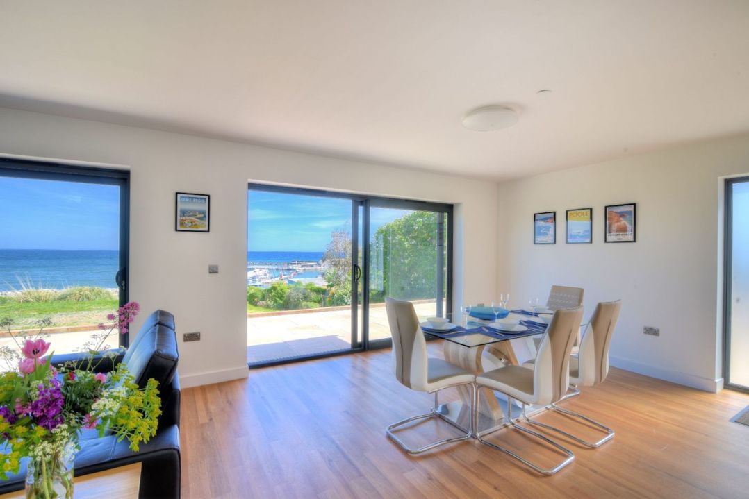 Harbour Heights Cottage