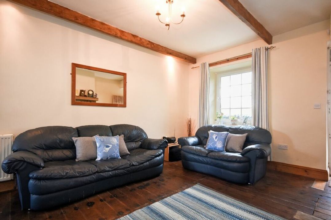 No2 Budle Bay Cottage
