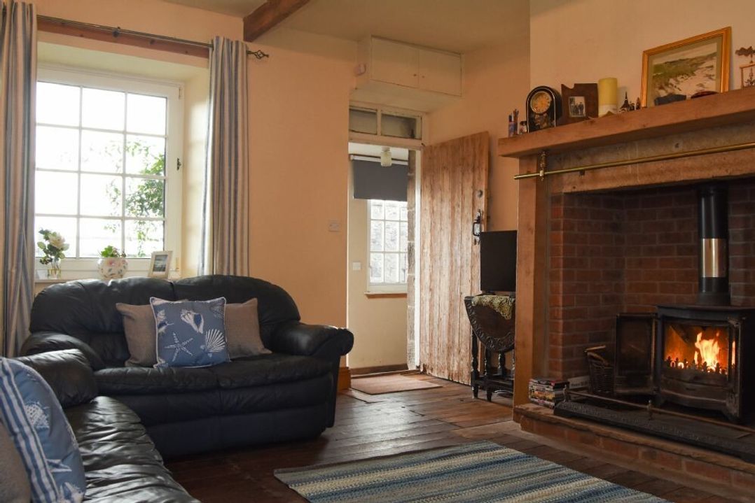 No2 Budle Bay Cottage
