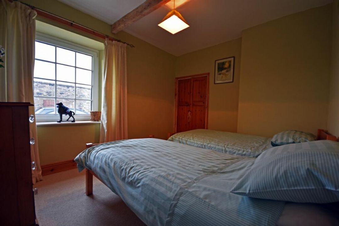 No2 Budle Bay Cottage
