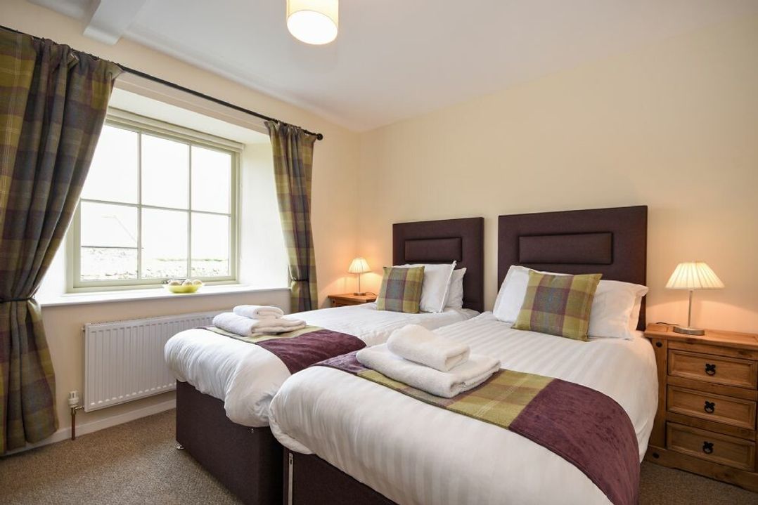 Castle View (Glororum)