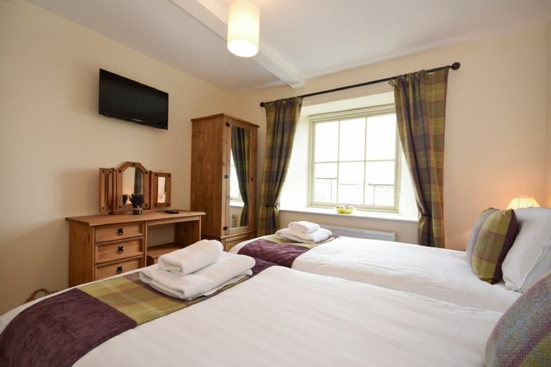 Castle View (Glororum)