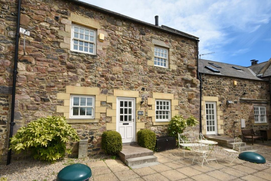 No9 Budle Sands