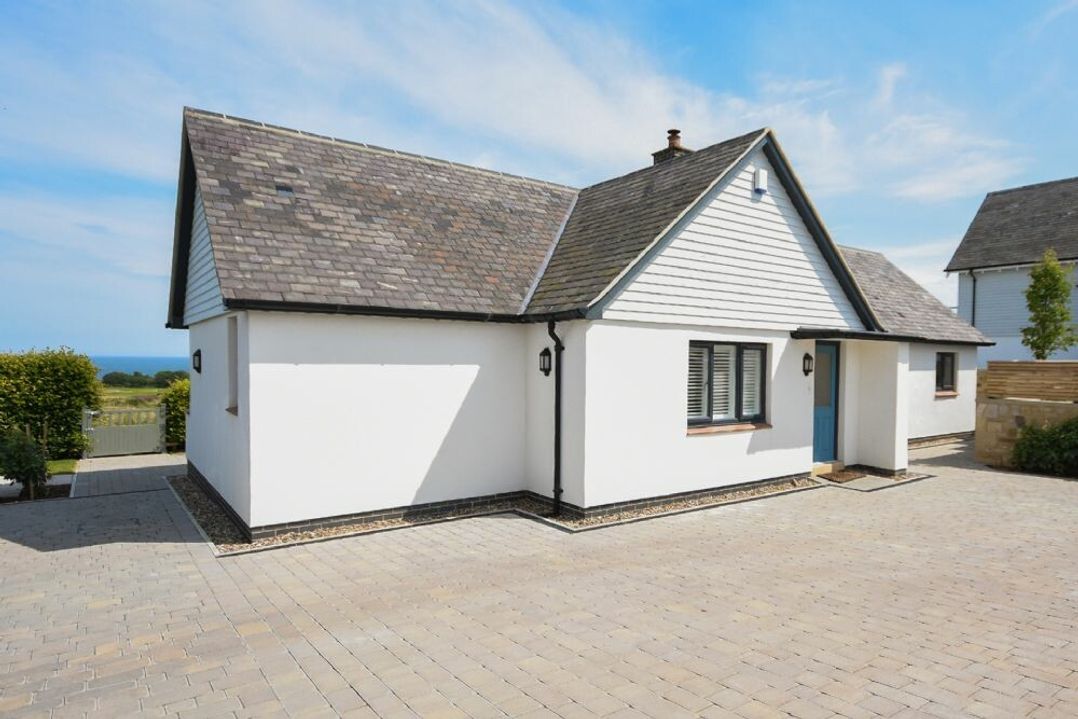 Rock Lodge