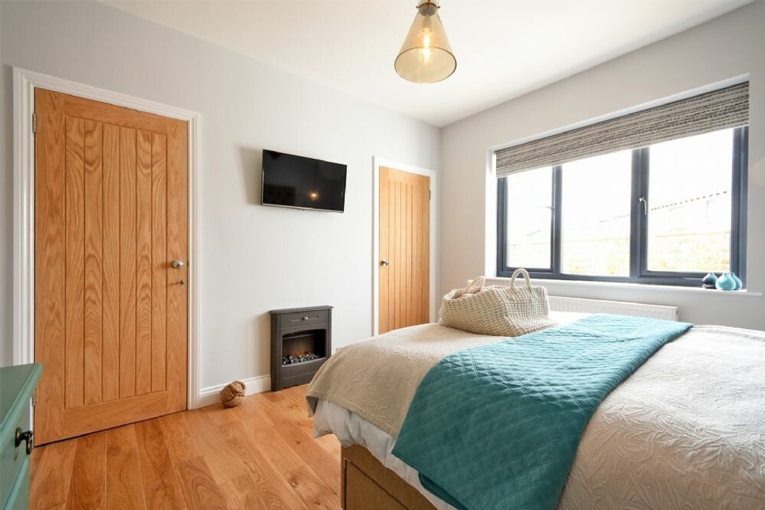 Waters Edge Beadnell (Harbour Road)