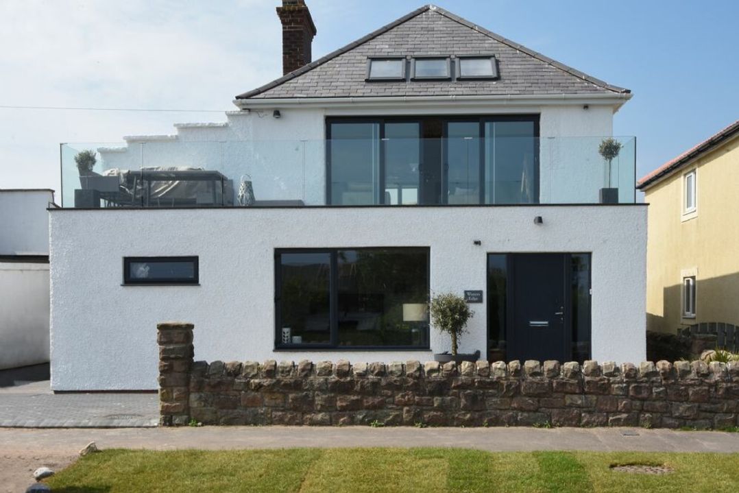 Waters Edge Beadnell (Harbour Road)