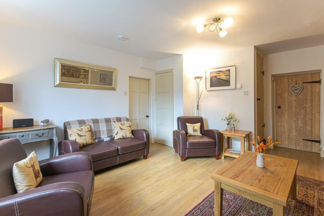 Middlemoor Cottage
