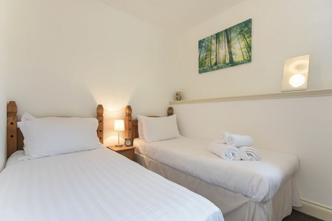 Middlemoor Cottage