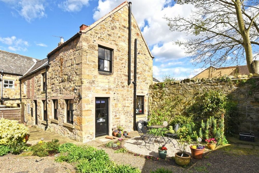 Lavender Cottage (Bailiffgate)
