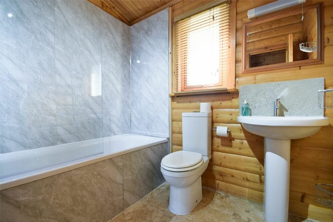 Heather Cottages - Brown Owl