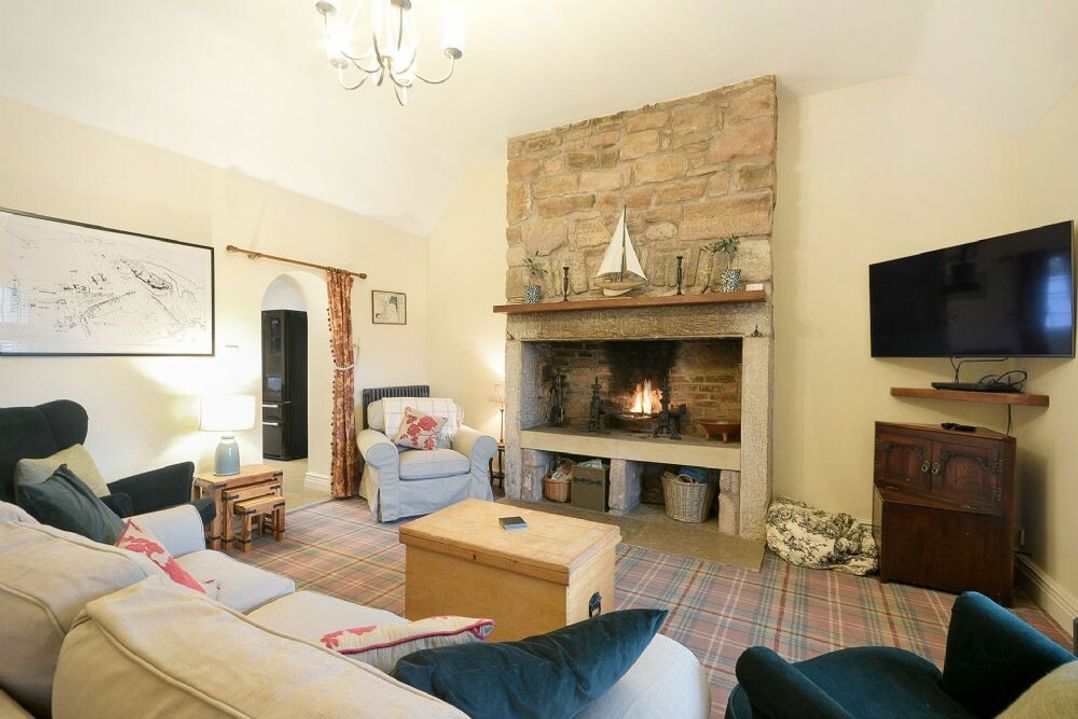 Charlton Cottage