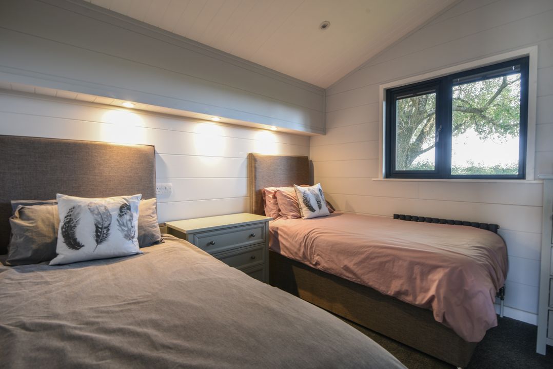 Oakwood 2 @ Pinewood Retreat