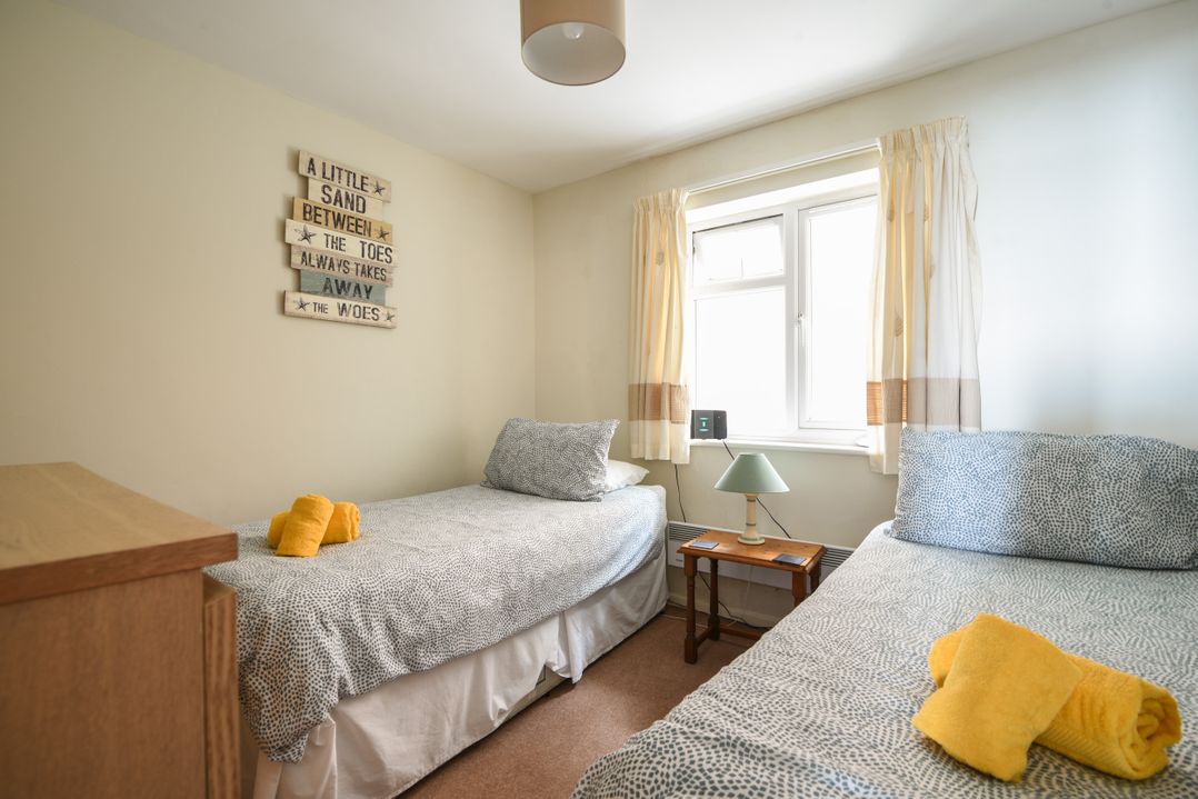 3 Bay View Court