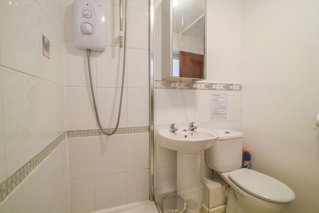 3 Bay View Court