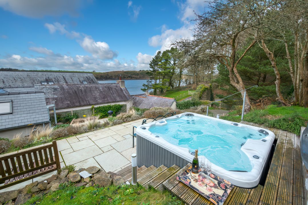 Leeward Cottage