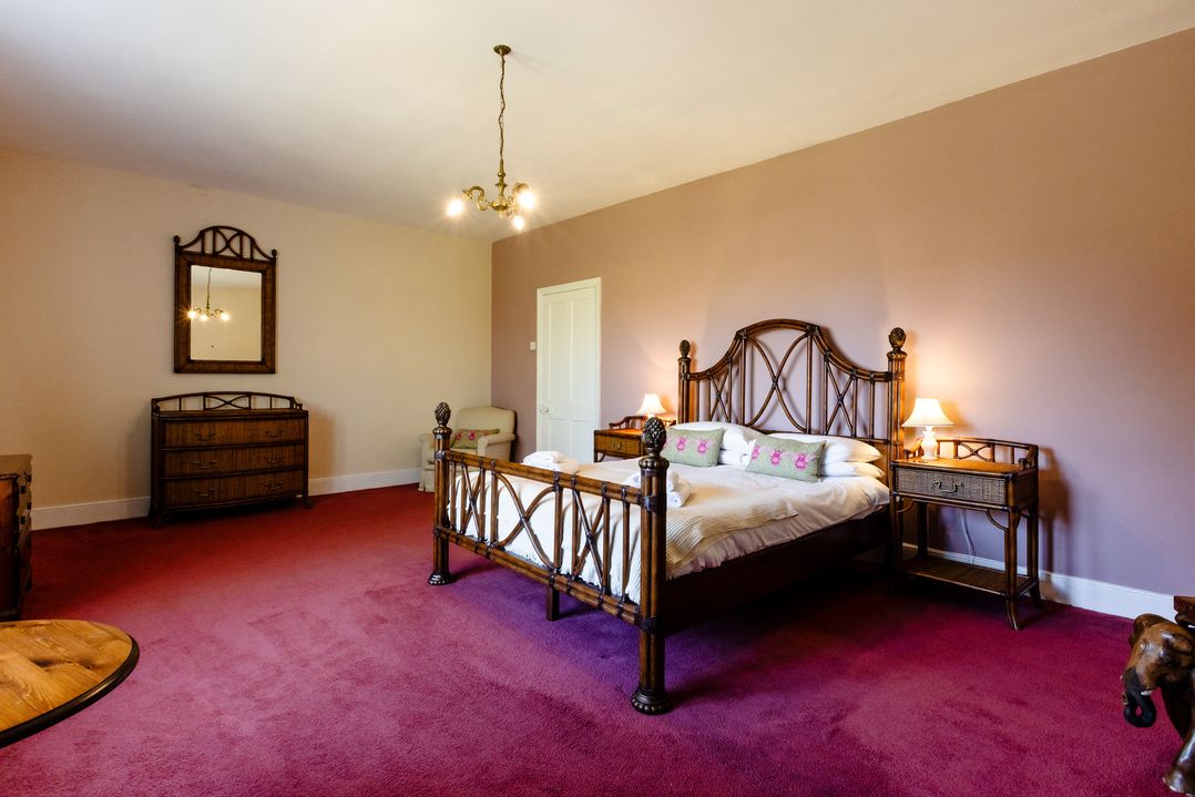 Cheviot Manor