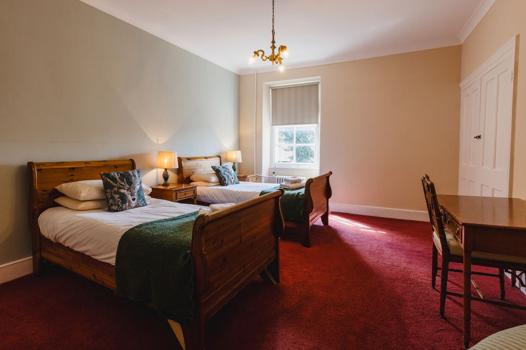 Cheviot Manor