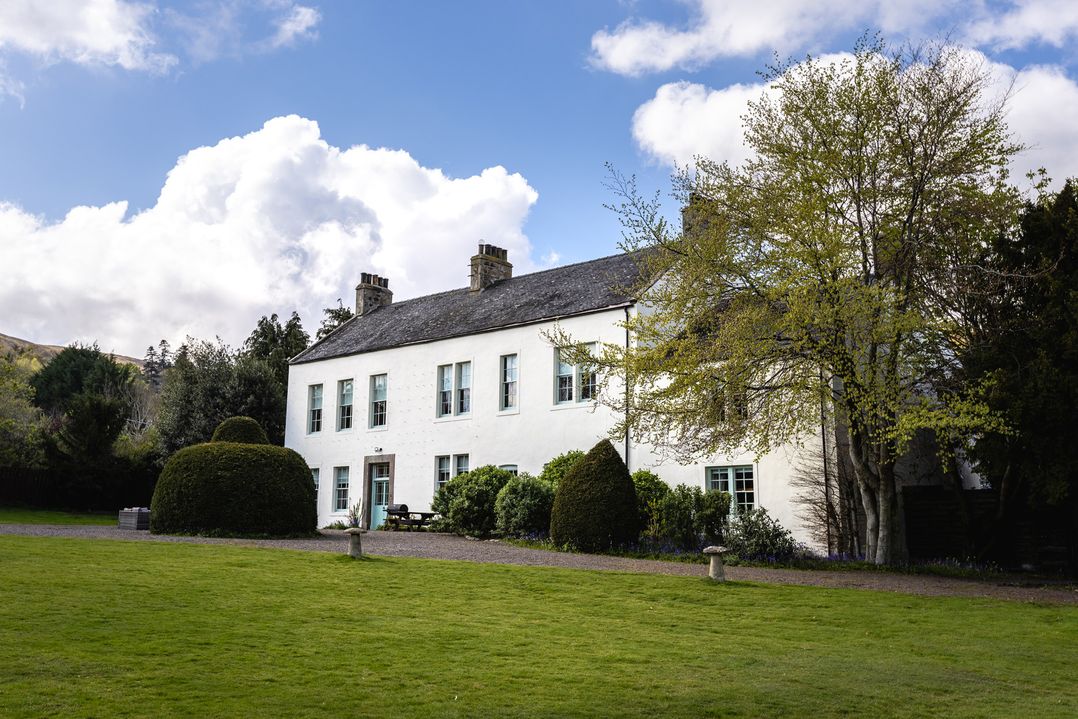 Cheviot Manor