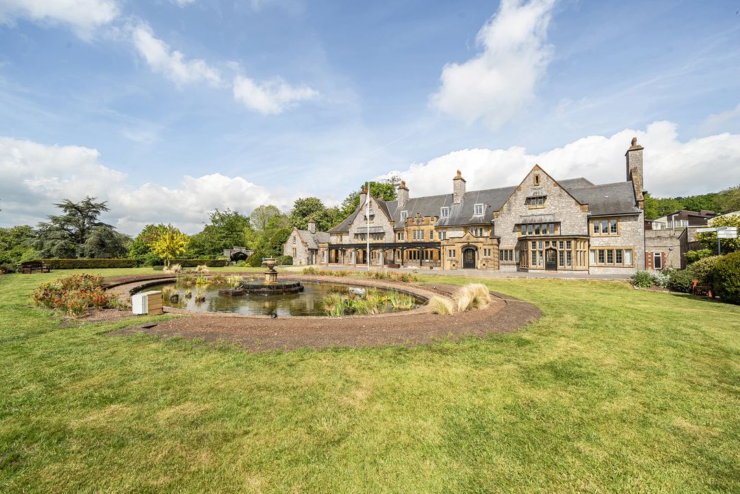 Harcombe House Rooms - First Floor Twin
